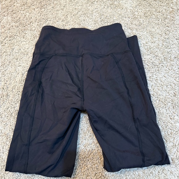 Lululemon black leggings - Picture 2 of 3